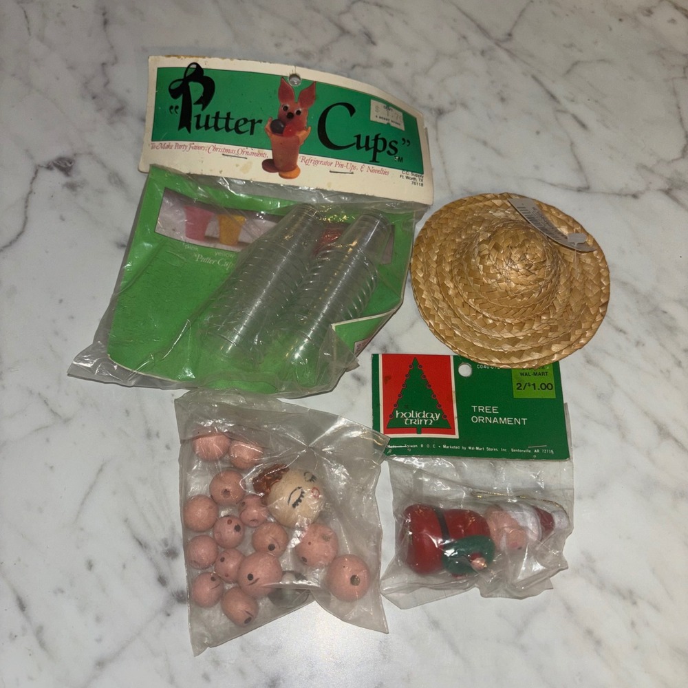 Vintage Craft Supply Lot Putter Cups Holiday Trim Santa Wooden Doll Heads Hat
